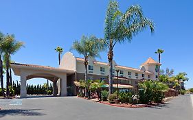 Holiday Inn Express Hotel & Suites San Diego-Escondido By Ihg